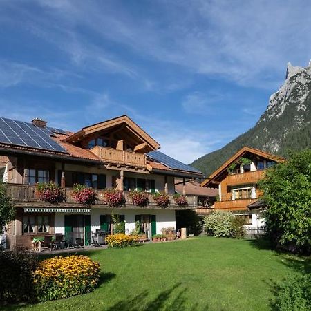 Haus Alois Apartment Mittenwald Exterior photo